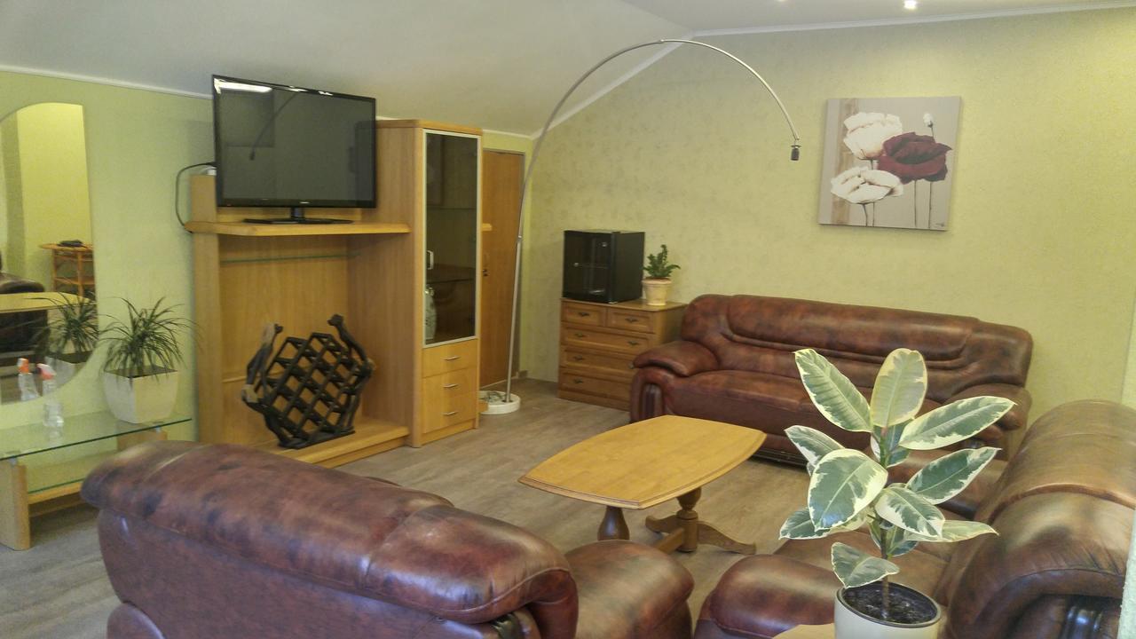 Белый Берег Загородный Отель Belyy Bereg Exterior foto